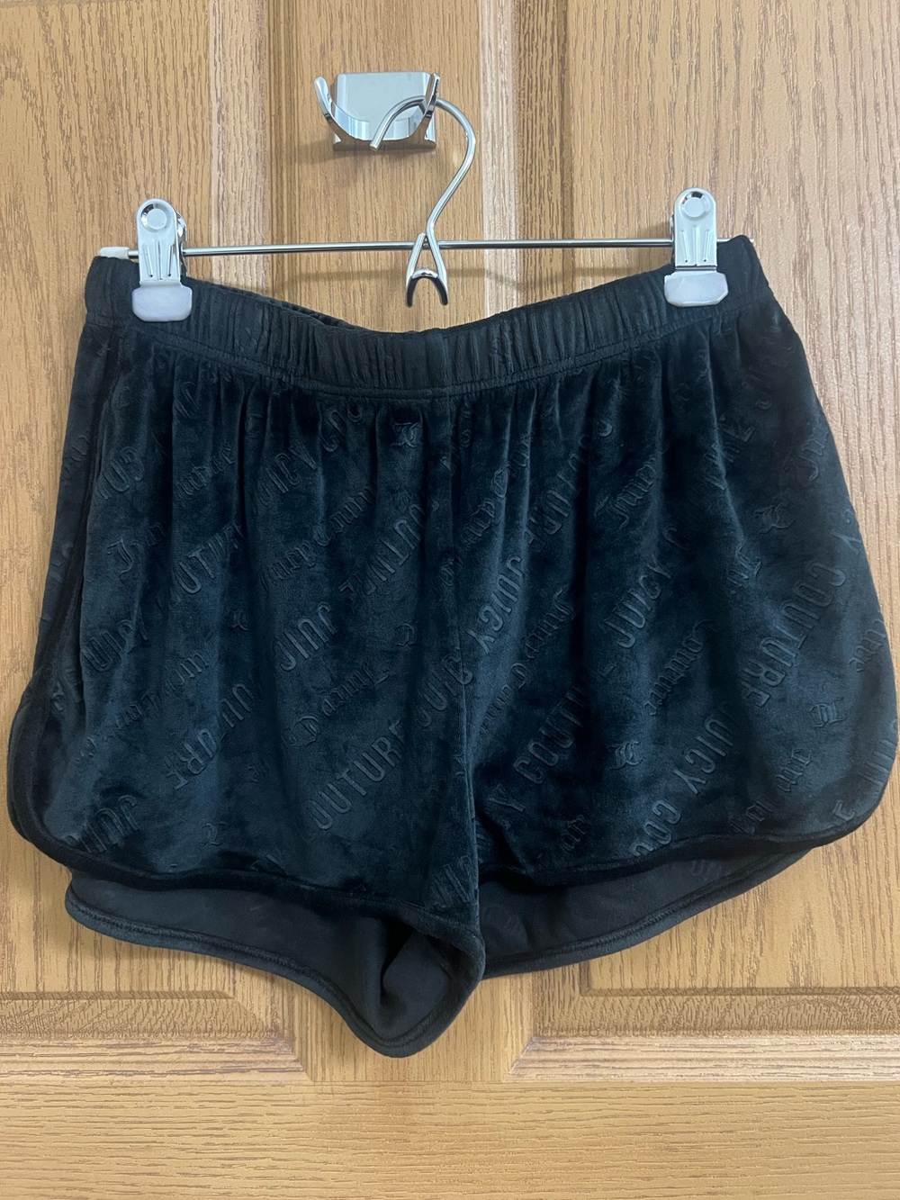 Juicy Couture Velour Shorts Logo Black Embroidered Graphic Y2K Lounge Shorts L
